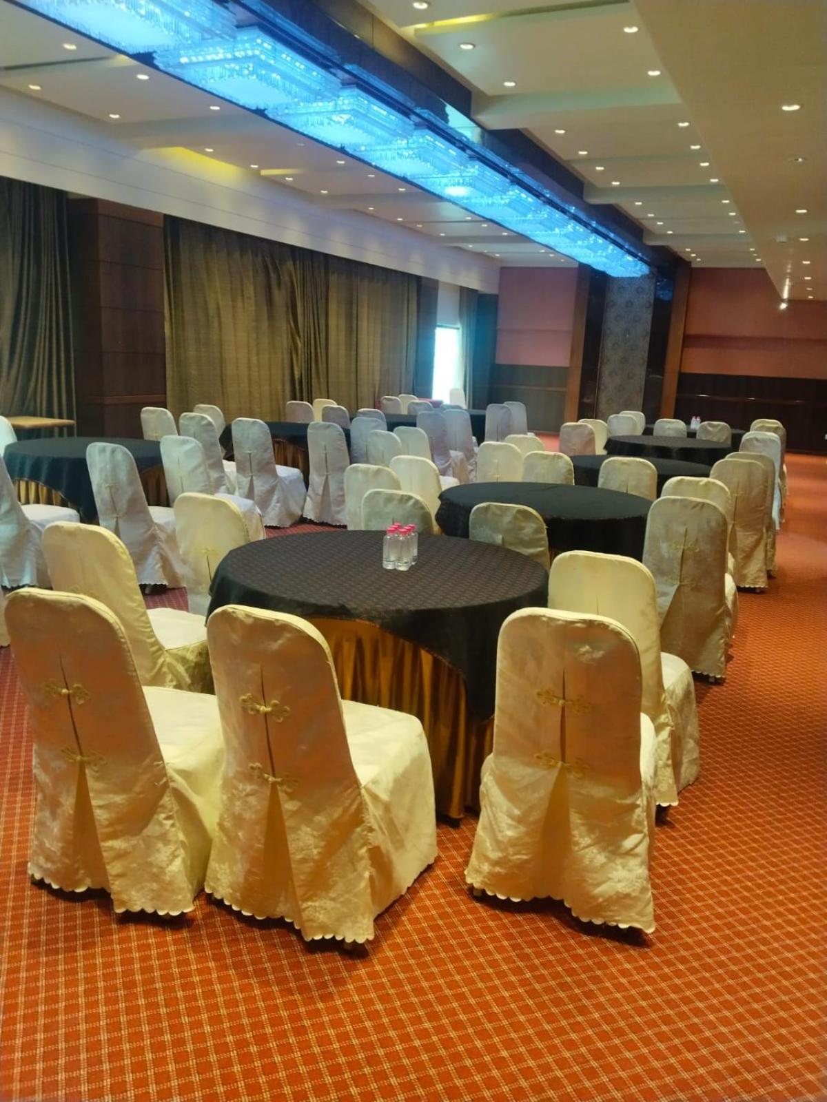 The President-A Boutique Hotel Ahmedabad Extérieur photo