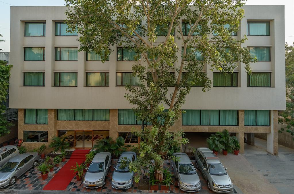 The President-A Boutique Hotel Ahmedabad Extérieur photo