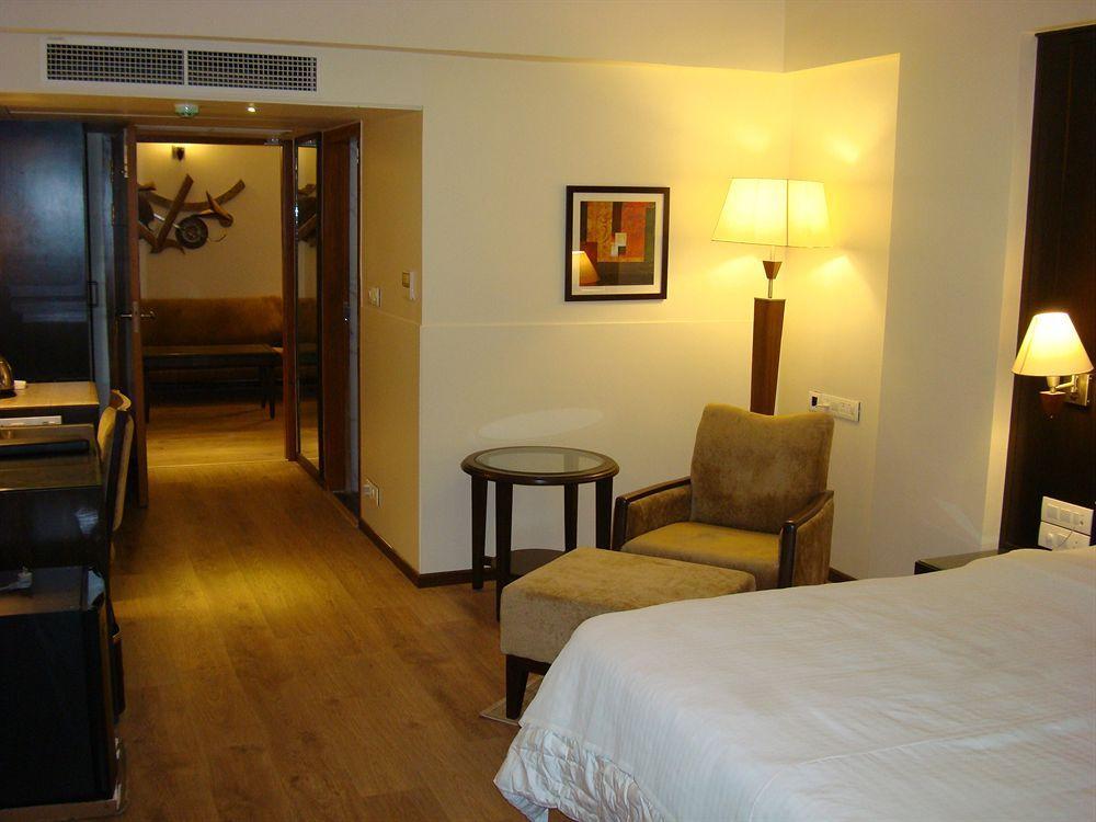 The President-A Boutique Hotel Ahmedabad Extérieur photo