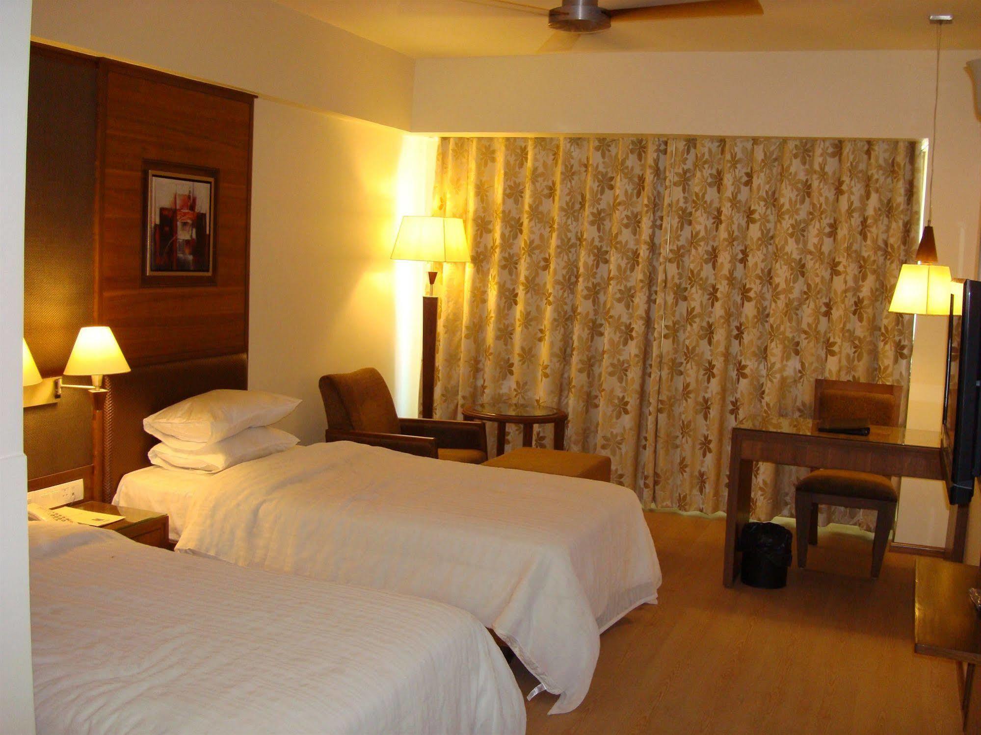 The President-A Boutique Hotel Ahmedabad Extérieur photo