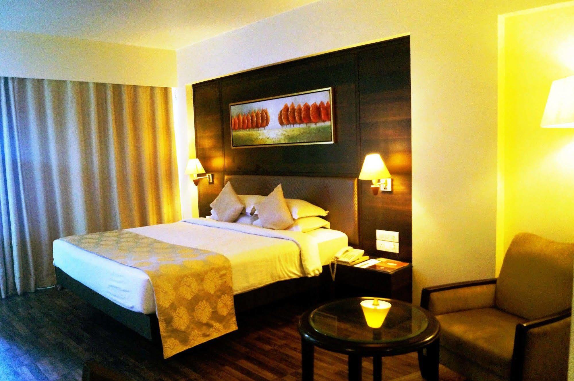 The President-A Boutique Hotel Ahmedabad Extérieur photo